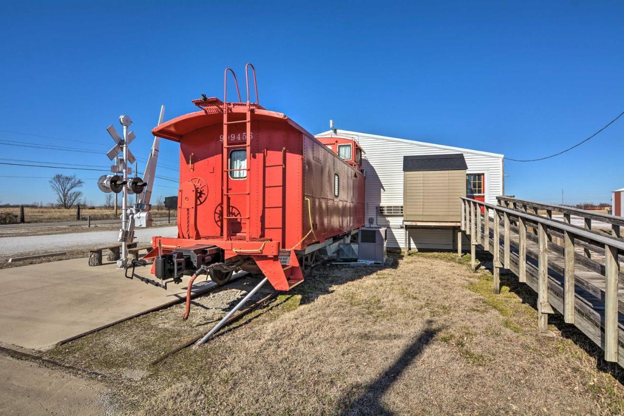 Unique Joplin Gem Converted Train Car Studio Buitenkant foto